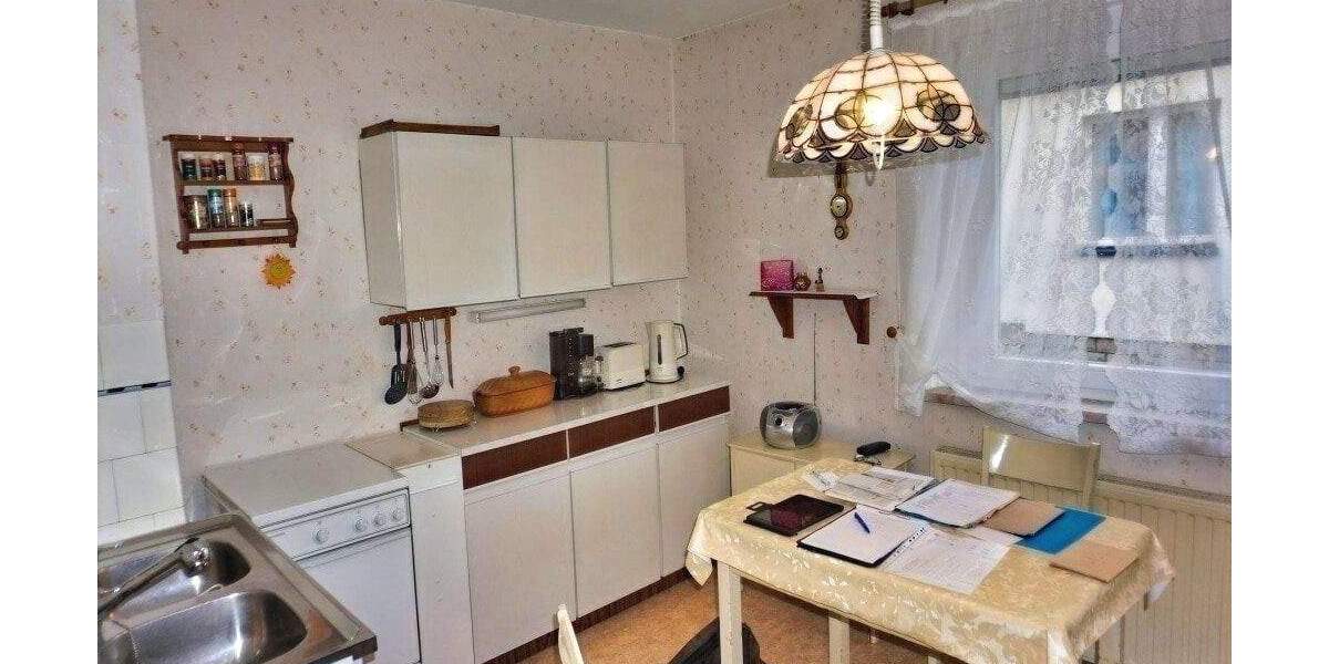 Doppelhaushälfte Treuen - 2 Zimmer, 70 m&sup2;, 53.000&euro; | Angebot:25741479