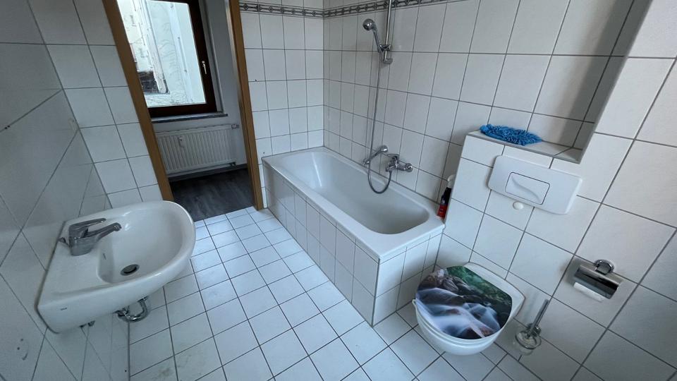 Etagenwohnung Werdau - 2 Zimmer, 59 m&sup2;, 325&euro; | Angebot:24978995