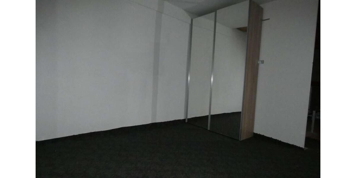 Maisonettenwohnung Zwickau - 2 Zimmer, 82 m&sup2;, 430&euro; | Angebot:20093035