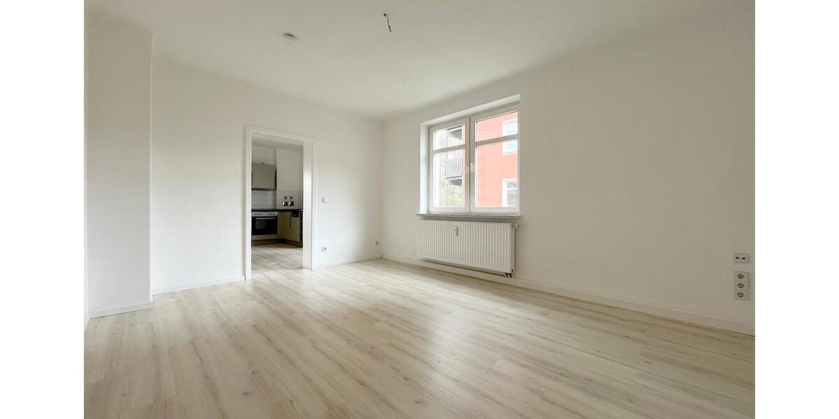 Erdgeschoßwohnung Glauchau - 2 Zimmer, 39 m&sup2;, 250&euro; | Angebot:26001472