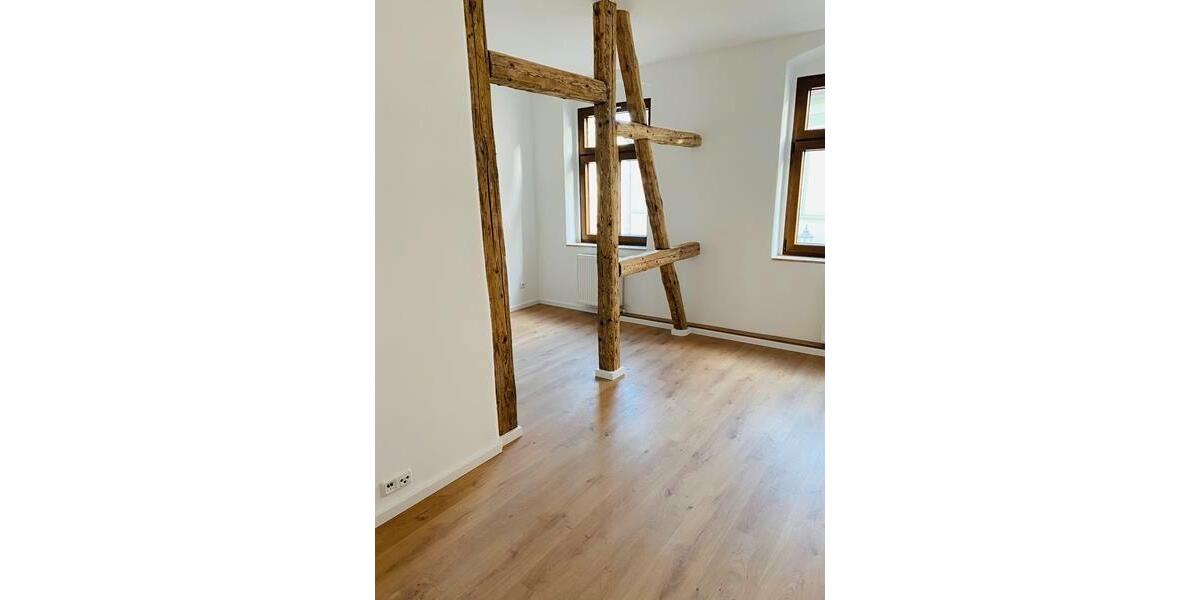 Etagenwohnung Meerane - 2 Zimmer, 58 m&sup2;, 363&euro; | Angebot:25376877