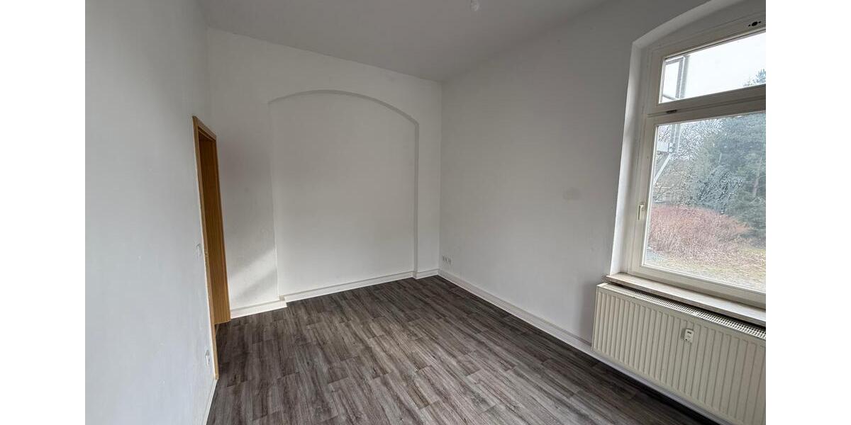 Etagenwohnung Greiz - 4 Zimmer, 115 m&sup2;, 650&euro; | Angebot:25887625