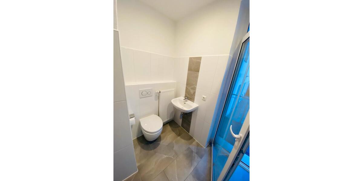 Etagenwohnung Schmölln - 2 Zimmer, 43 m&sup2;, 350&euro; | Angebot:25647948