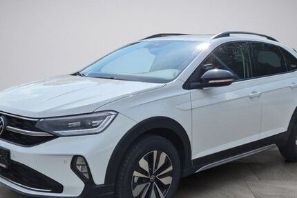 VW Taigo 6.022 km 25.900 &euro; Zwickau 08056