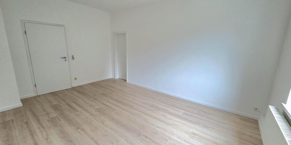 Schicke 3-Zimmer-Dachgeschosswohnung in zentraler Lage von Stollberg! - Dachgeschoßwohnung Stollberg Hoheneck | Angebot:22592704