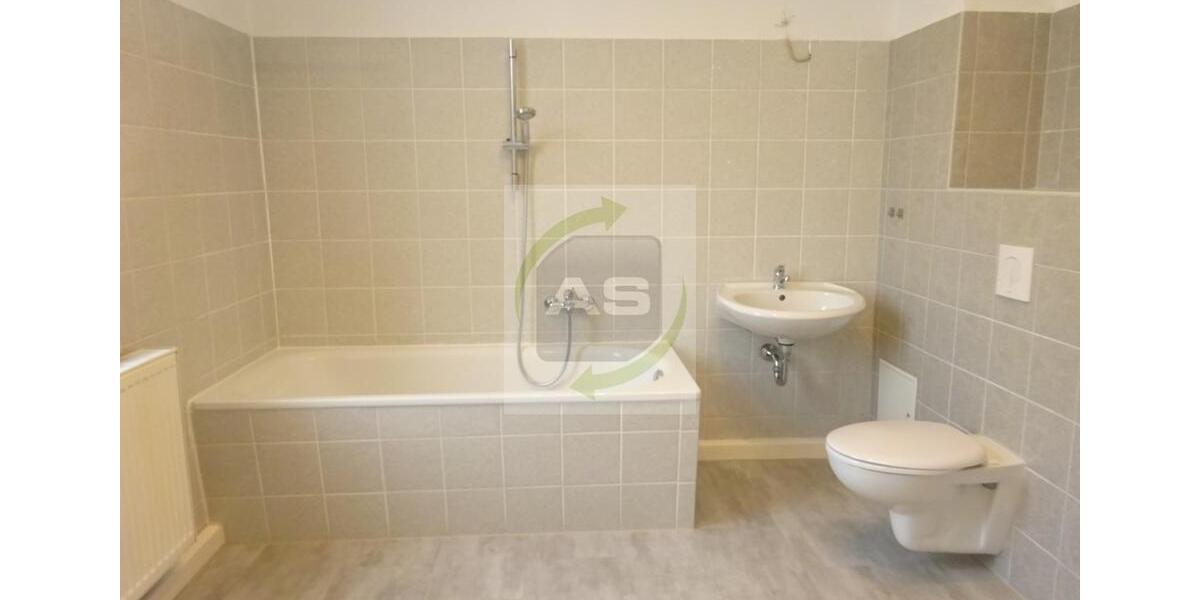 Erdgeschoßwohnung Neukirchen/Pleiße Pleiße - 2 Zimmer, 63 m&sup2;, 295&euro; | Angebot:23407672