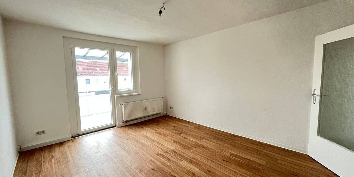 Etagenwohnung Zwickau Marienthal - 3 Zimmer, 60 m&sup2;, 360&euro; | Angebot:26037453