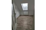Dachgeschoßwohnung Glauchau - 3 Zimmer, 59 m&sup2;, 350&euro; | Angebot:25100562