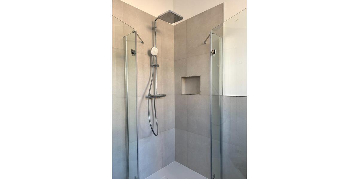 Hochparterre Limbach-Oberfrohna Oberfrohna - 3.5 Zimmer, 133 m&sup2;, 1.220&euro; | Angebot:25499877