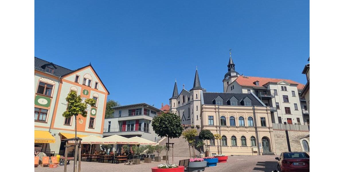 Etagenwohnung Meerane - 3 Zimmer, 85 m&sup2;, 400&euro; | Angebot:25945656