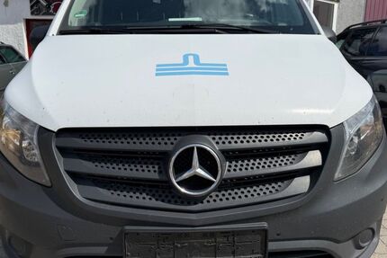 Mercedes-Benz Vito 270.000 km 8.990 &euro; Lichtentanne 08115