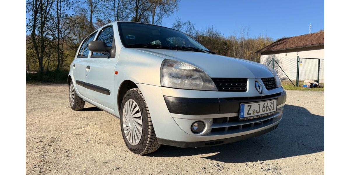 Renault Clio 87.500 km 2.150 &euro; Reichenbach im Vogtland 08468
