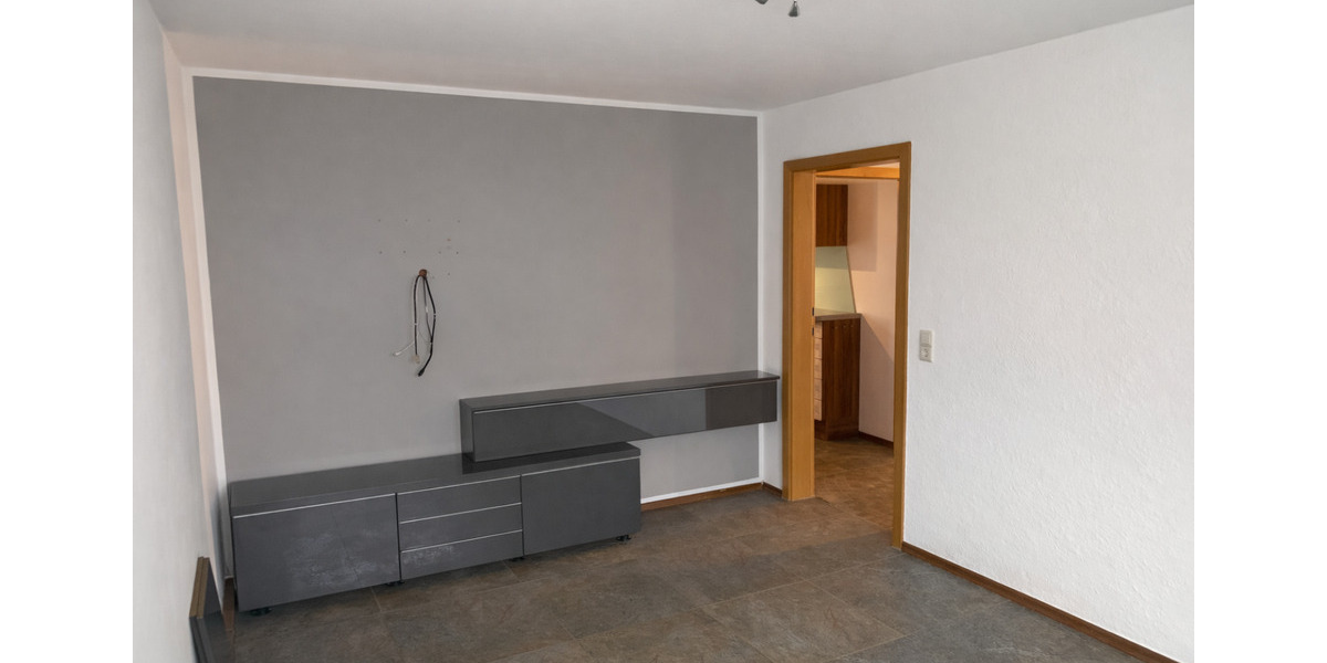 Etagenwohnung Oberlungwitz - 2 Zimmer, 47 m&sup2;, 283&euro; | Angebot:25963482