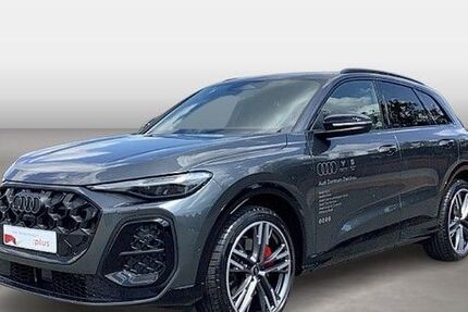 Audi Q5 3.882 km 79.610 &euro; Zwickau 08056