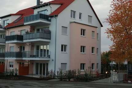 Wohnung Zwickau Niederplanitz - 2 Zimmer, 47 m&sup2;, 399&euro; | Angebot:25542998