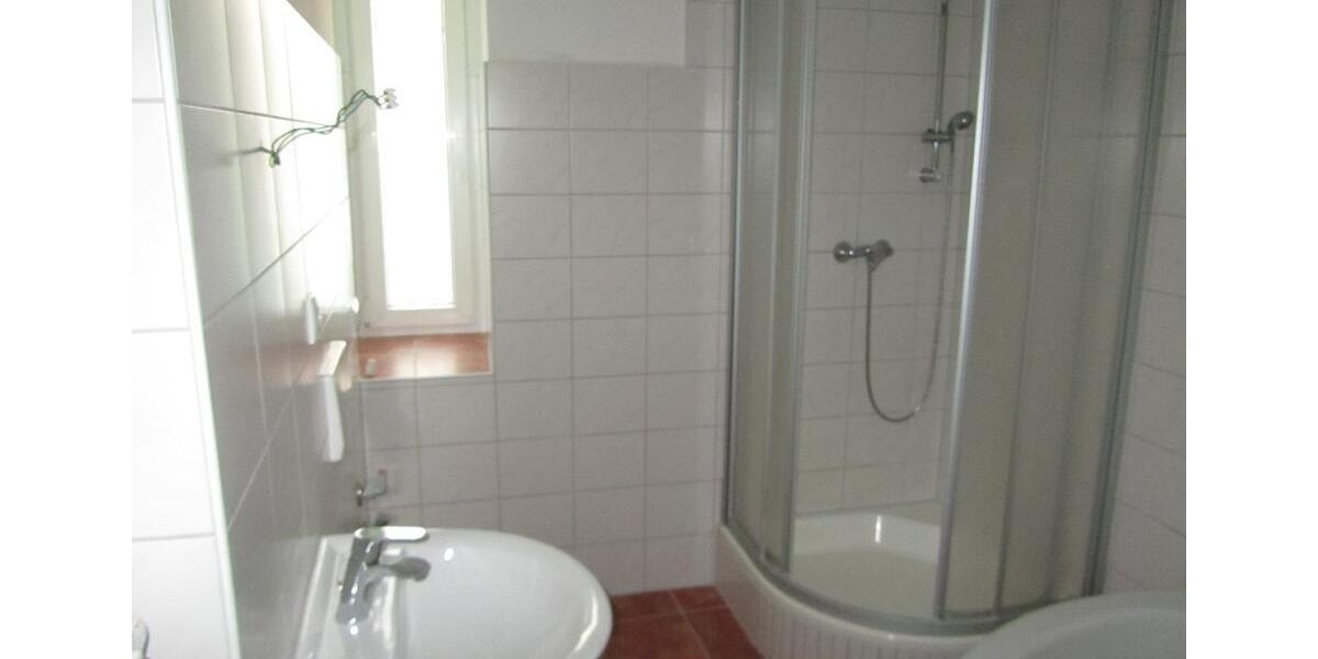 Etagenwohnung Zwickau Zwickau-Nord - 3 Zimmer, 83 m&sup2;, 480&euro; | Angebot:26587867