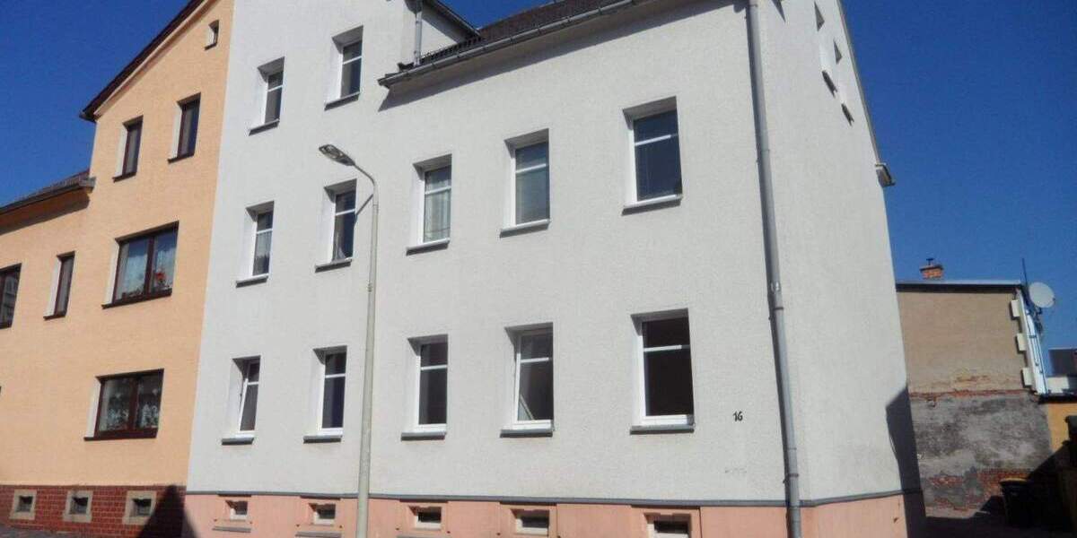 Etagenwohnung Zwickau Niederplanitz - 3 Zimmer, 79 m&sup2;, 470&euro; | Angebot:25707422