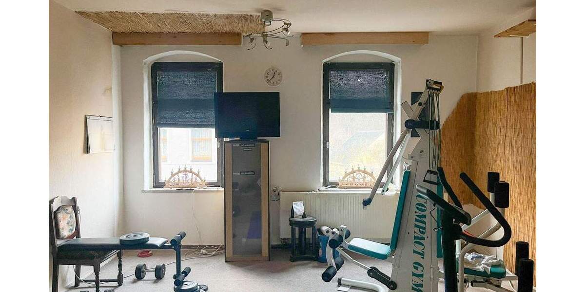 Mehrfamilienhaus, Wohnhaus Lauter-Bernsbach Lauter - 2 Zimmer, 2 m&sup2;, 197.000&euro; | Angebot:25746057