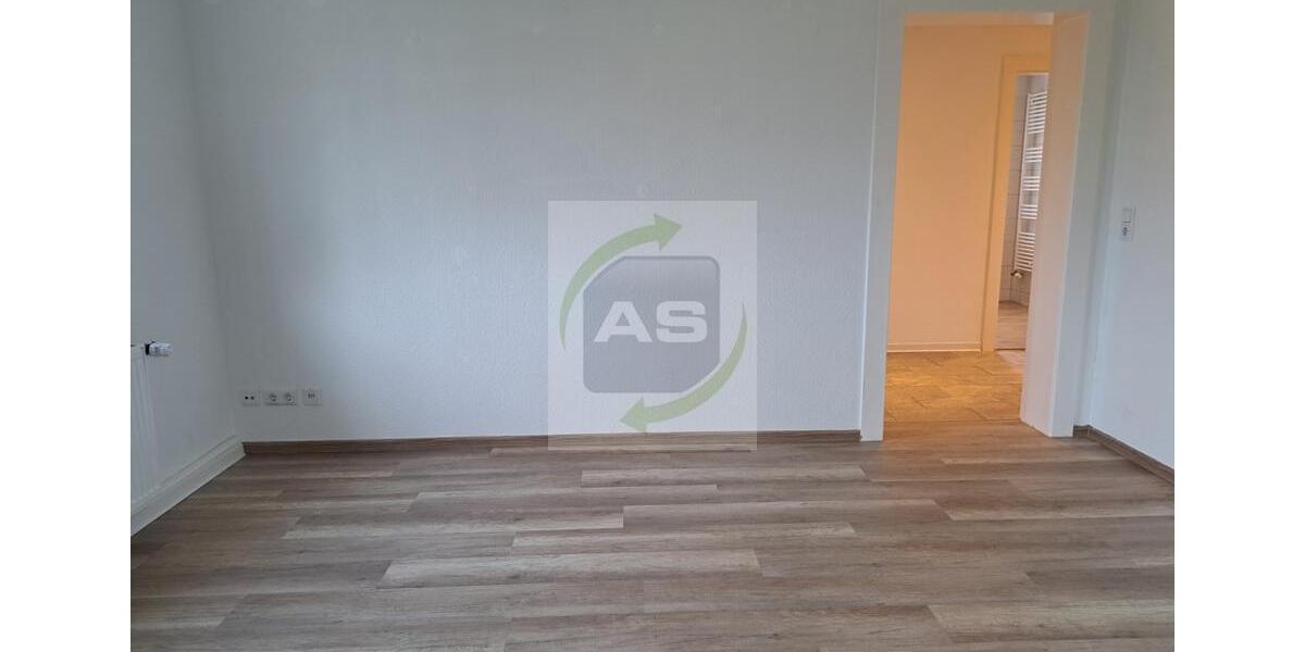 Erdgeschoßwohnung Werdau - 2 Zimmer, 60 m&sup2;, 350&euro; | Angebot:25916319