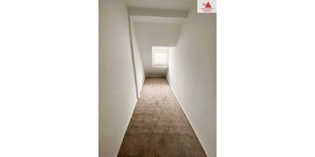 Etagenwohnung Zwickau / Marienthal Marienthal - 2 Zimmer, 58 m&sup2;, 330&euro; | Angebot:25776678