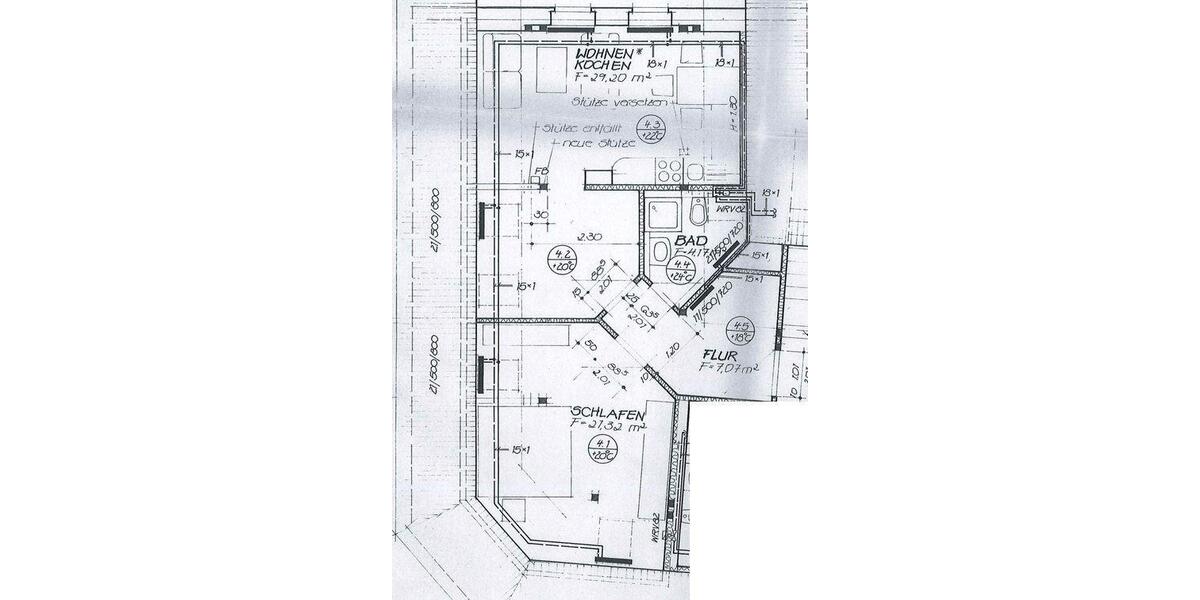 Dachgeschoßwohnung Zwickau Neuplanitz - 2 Zimmer, 70 m&sup2;, 489&euro; | Angebot:25376868