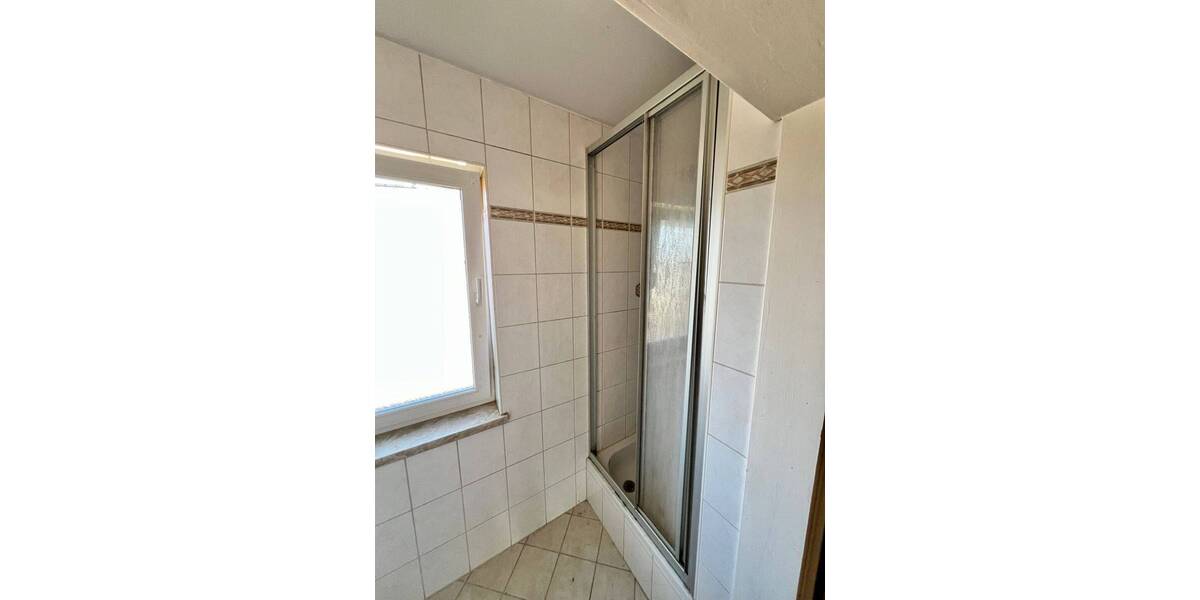 Mehrfamilienhaus, Wohnhaus Lengenfeld - 4 Zimmer, 150 m&sup2;, 79.000&euro; | Angebot:25708235