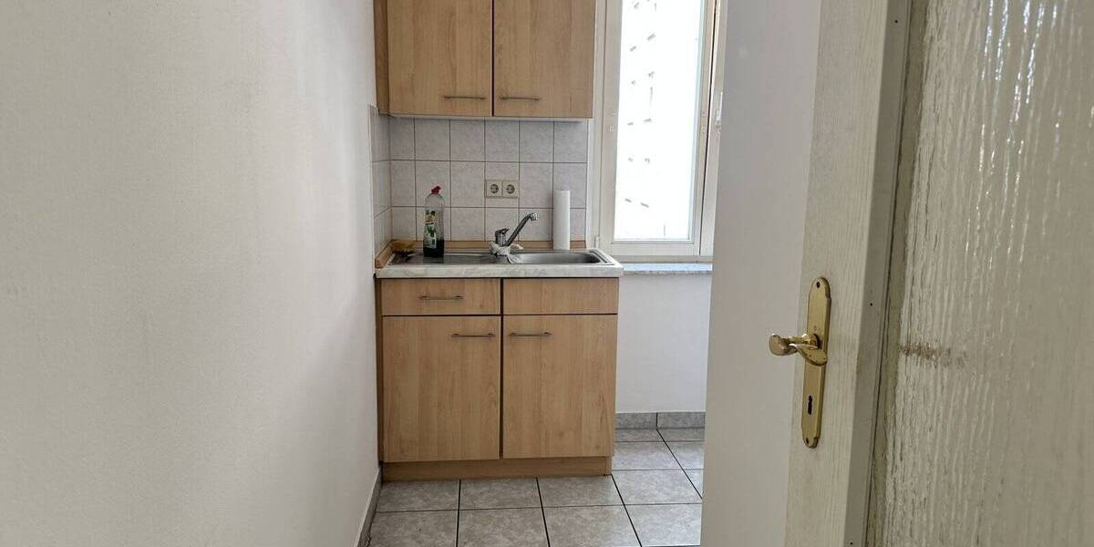 Etagenwohnung Zwickau - Marienthal Marienthal - 2 Zimmer, 50 m&sup2;, 49.000&euro; | Angebot:25707413