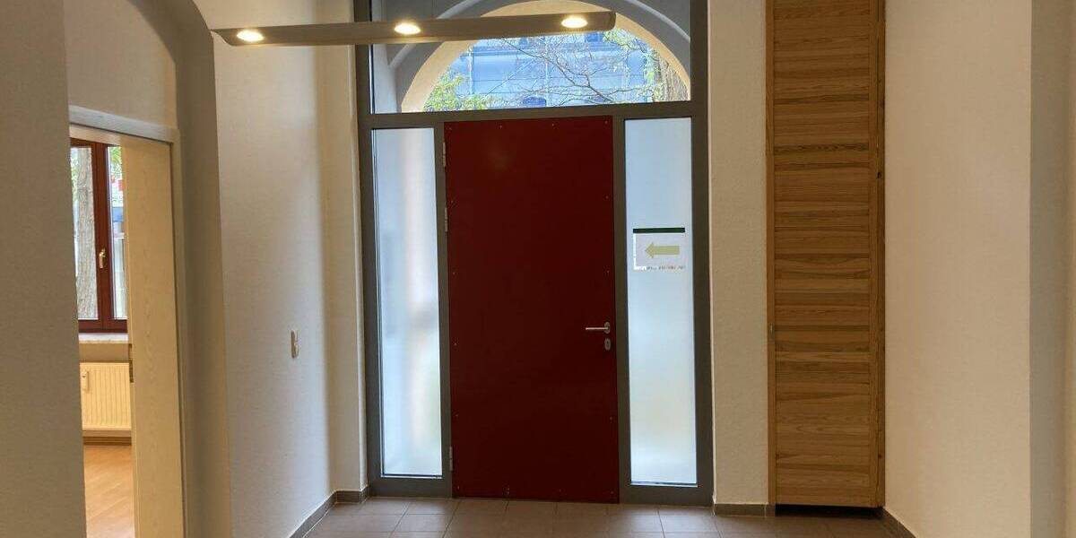 Gewerbeobjekt Zwickau Innenstadt - 4 Zimmer, 125 m&sup2;, 900&euro; | Angebot:26799252