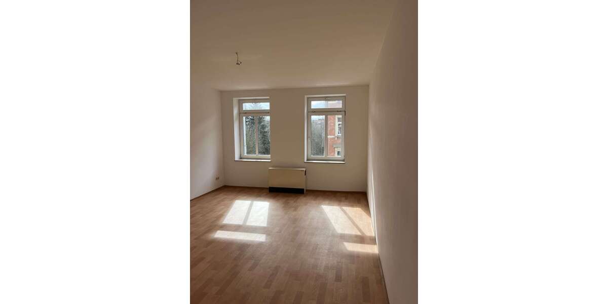 Etagenwohnung Zwickau Marienthal Ost - 2 Zimmer, 60 m&sup2;, 318&euro; | Angebot:26017899