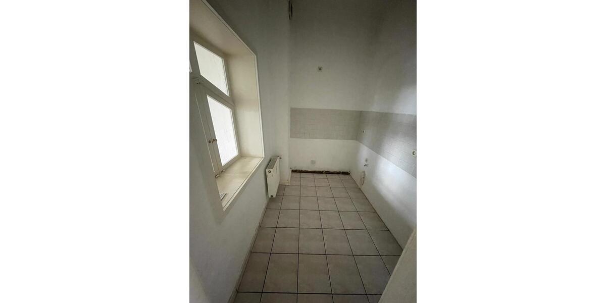 Etagenwohnung Meerane - 2 Zimmer, 42 m&sup2;, 230&euro; | Angebot:25082504