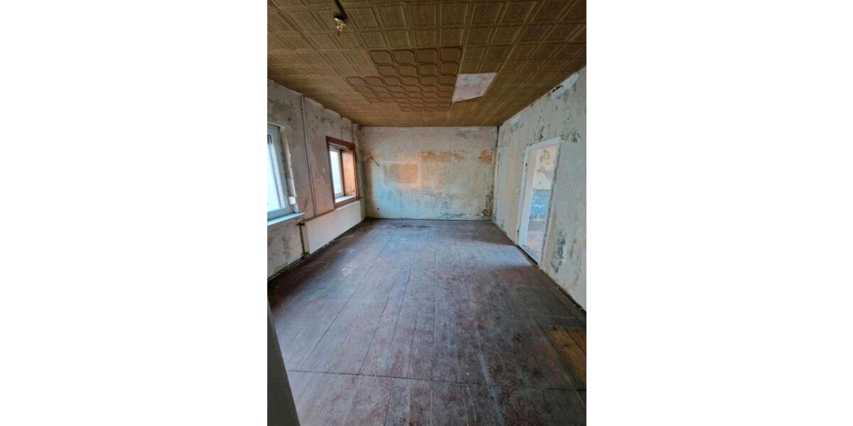 Reihenhaus Meerane - 4 Zimmer, 100 m&sup2;, 19.500&euro; | Angebot:25961788