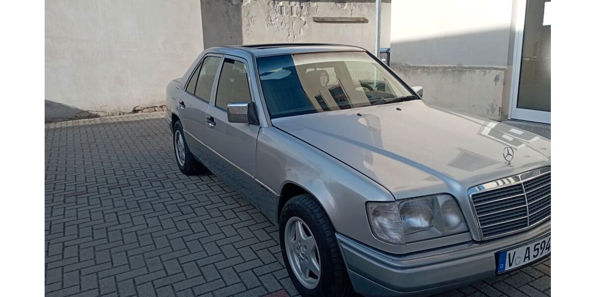 Mercedes-Benz 200 298.000 km 5.950 &euro; Reichenbach 08468