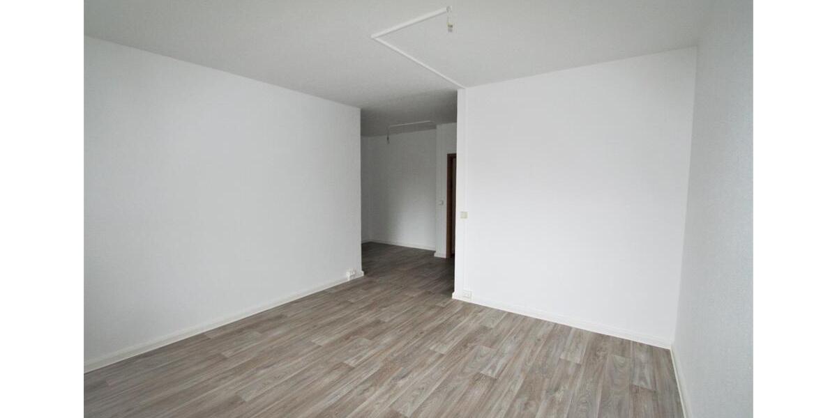 Etagenwohnung Hohenstein-Ernstthal Ernstthal - 3 Zimmer, 56 m&sup2;, 338&euro; | Angebot:23848566