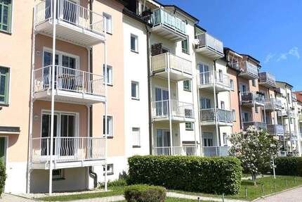 Wohnung Zwickau Marienthal - 2 Zimmer, 47 m&sup2;, 300&euro; | Angebot:25747119