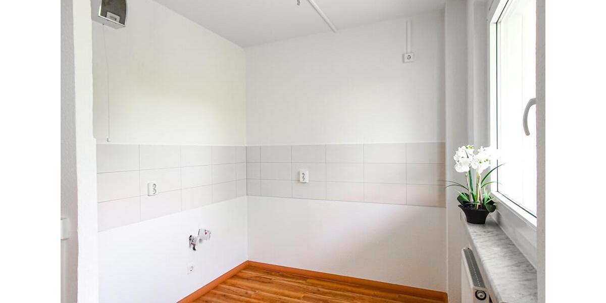 Etagenwohnung Zwickau Auerbach - 1 Zimmer, 37 m&sup2;, 215&euro; | Angebot:25942268