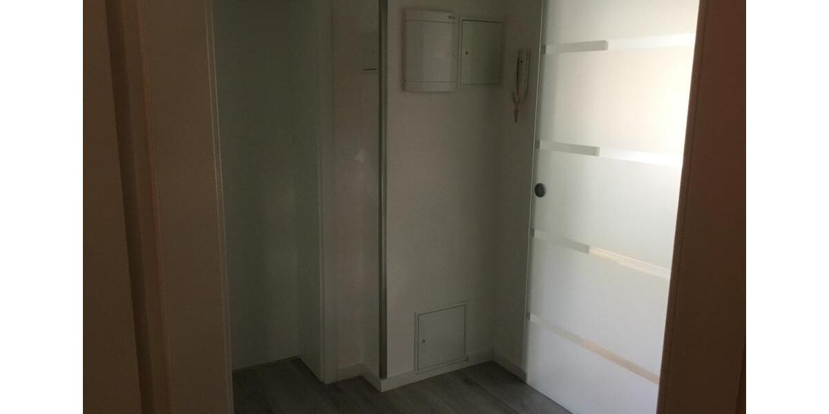 Dachgeschoßwohnung Zwickau Cainsdorf - 4 Zimmer, 53 m&sup2;, 510&euro; | Angebot:26629615