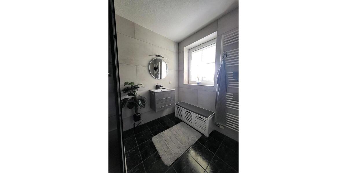 Maisonettenwohnung Schwarzenberg/Erzgebirge Erzgebirge - 4 Zimmer, 93 m&sup2;, 200.000&euro; | Angebot:25988075