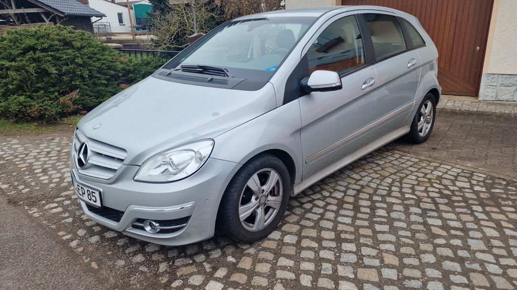 Mercedes-Benz B 170 59.000 km 10.500 &euro; Limbach-Oberfrohna 09212