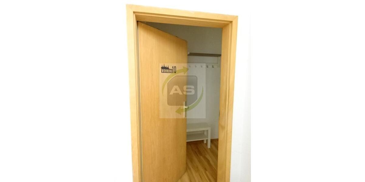 Etagenwohnung Werdau - 2 Zimmer, 48 m&sup2;, 315&euro; | Angebot:23818618