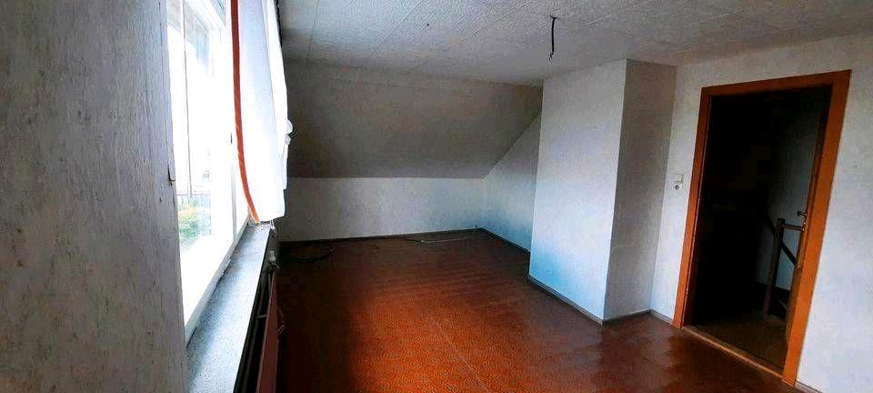 Doppelhaushälfte Rodewisch - 5 Zimmer, 100 m&sup2;, 120.000&euro; | Angebot:26882219