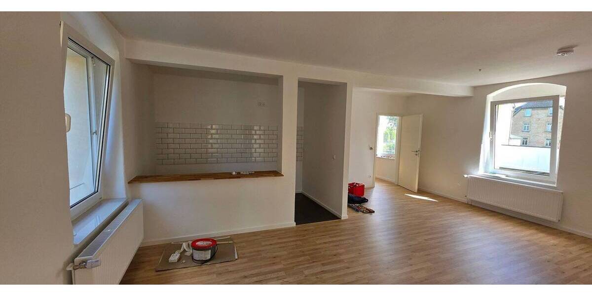Etagenwohnung Limbach-Oberfrohna Oberfrohna - 3 Zimmer, 65 m&sup2;, 420&euro; | Angebot:25672621