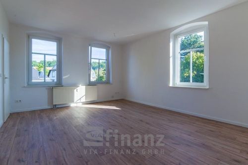 Etagenwohnung Hohenstein-Ernstthal Ernstthal - 3 Zimmer, 69 m&sup2;, 378&euro; | Angebot:23115356
