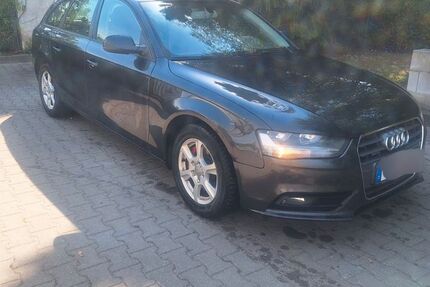 Audi A4 228.000 km 6.999 &euro; Zwickau 08112