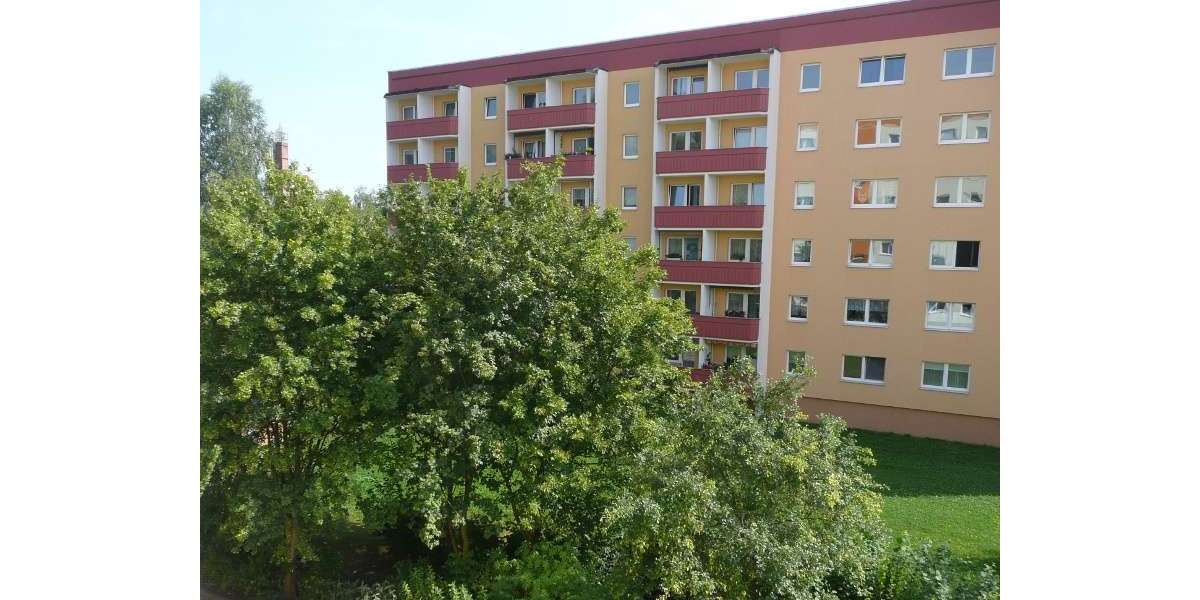 Etagenwohnung Limbach-Oberfrohna Oberfrohna - 2 Zimmer, 55 m&sup2;, 295&euro; | Angebot:23561023