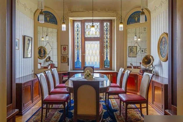 Betreiber eines Beherbergungsbetriebs Hotels Boutique-Hauses - Mehrfamilienhaus, Wohnhaus Werdau | Angebot:27330520