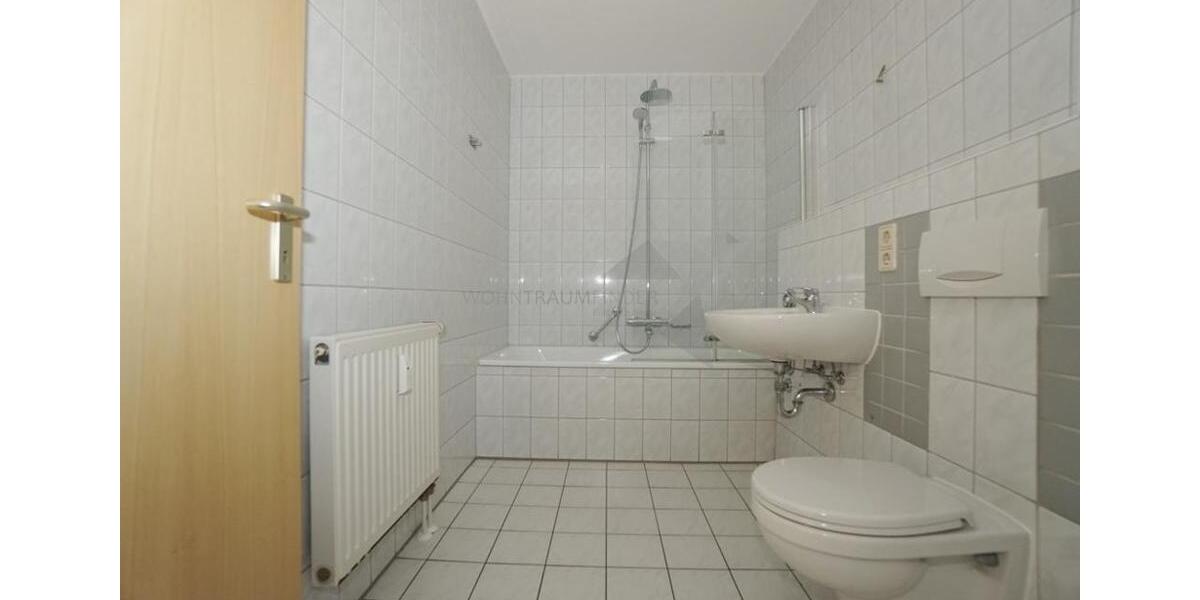 Etagenwohnung Zwickau - 3 Zimmer, 86 m&sup2;, 545&euro; | Angebot:23873151