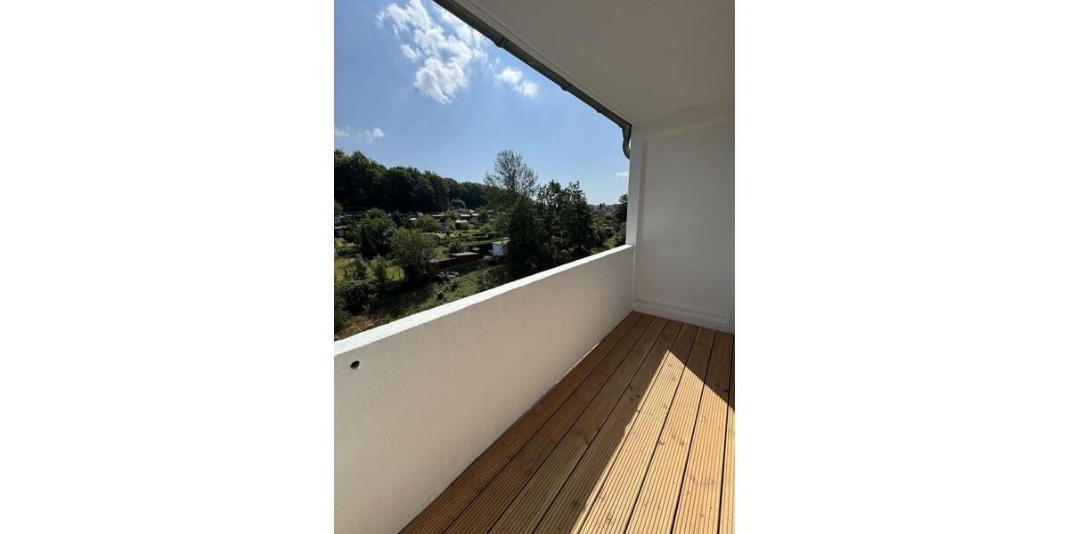 Etagenwohnung Lengenfeld - 3 Zimmer, 62 m&sup2;, 385&euro; | Angebot:25628122