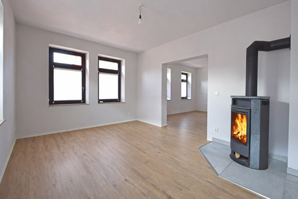 Wohnung Zwönitz - 4 Zimmer, 102 m&sup2;, 815&euro; | Angebot:25887124