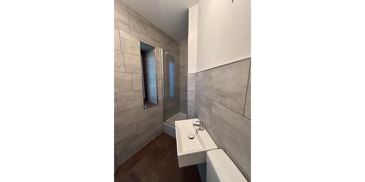 Etagenwohnung Zwickau - 2 Zimmer, 52 m&sup2;, 370&euro; | Angebot:25876183