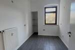 Etagenwohnung Meerane - 2 Zimmer, 47 m&sup2;, 325&euro; | Angebot:25770460